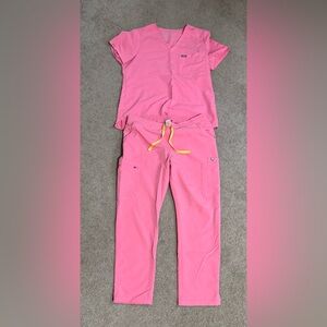 Special Edition Pink Figs Set with Short Sleeve Top and Slim Cargo Pant